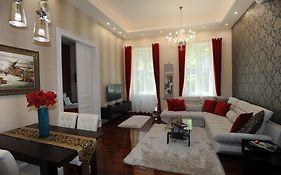 Paprika Deluxe Apartments